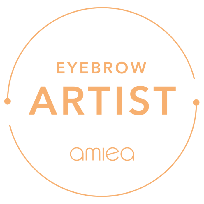 pfirsichfarbenes Signet des amiea-Academy-Eyebrow-Artist 