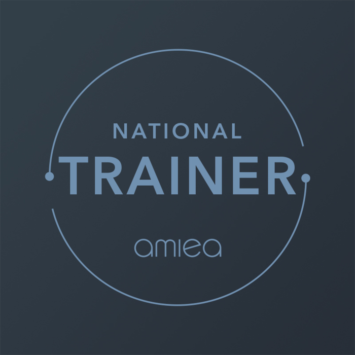 Level 4 - amiea national trainer Icon for amiea national trainer level 4 on dark grey background